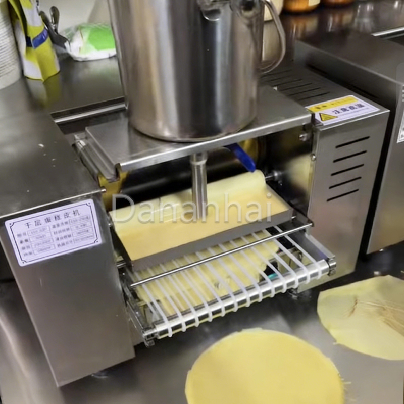 Kitchen Appliances Stores - Small Pancake Machine for Dessert Stores